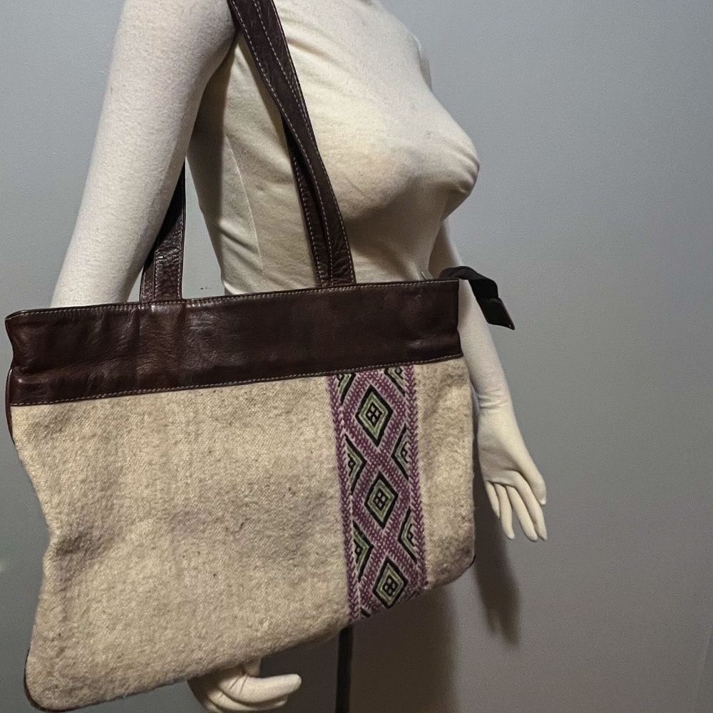 Nest Half Leather Wool Handbag